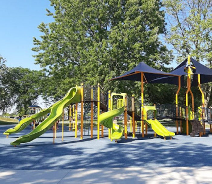 Lake St. Clair Metropark (Metro Beach, Metropolitan Beach) - From Web Listing (newer photo)